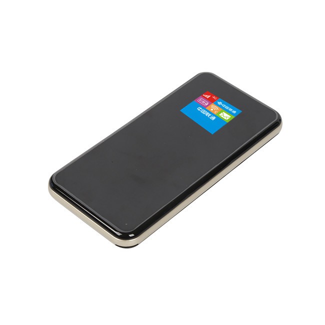 Οθόνη LCD και δρομολογητής Power Bank